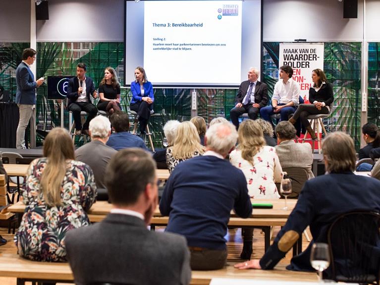 Lokale politici in debat met ondernemers, Stadsnieuws