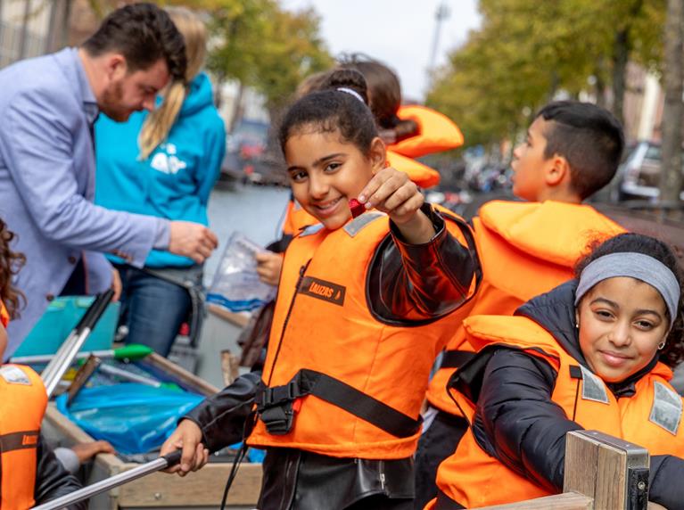 Haarlemse basisscholen &lsquo;battlen&rsquo; mee voor plasticvrij land en water